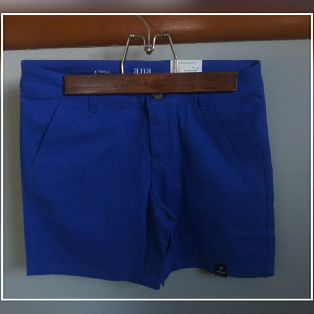 NWT A.n.a twill blue shorts size 4